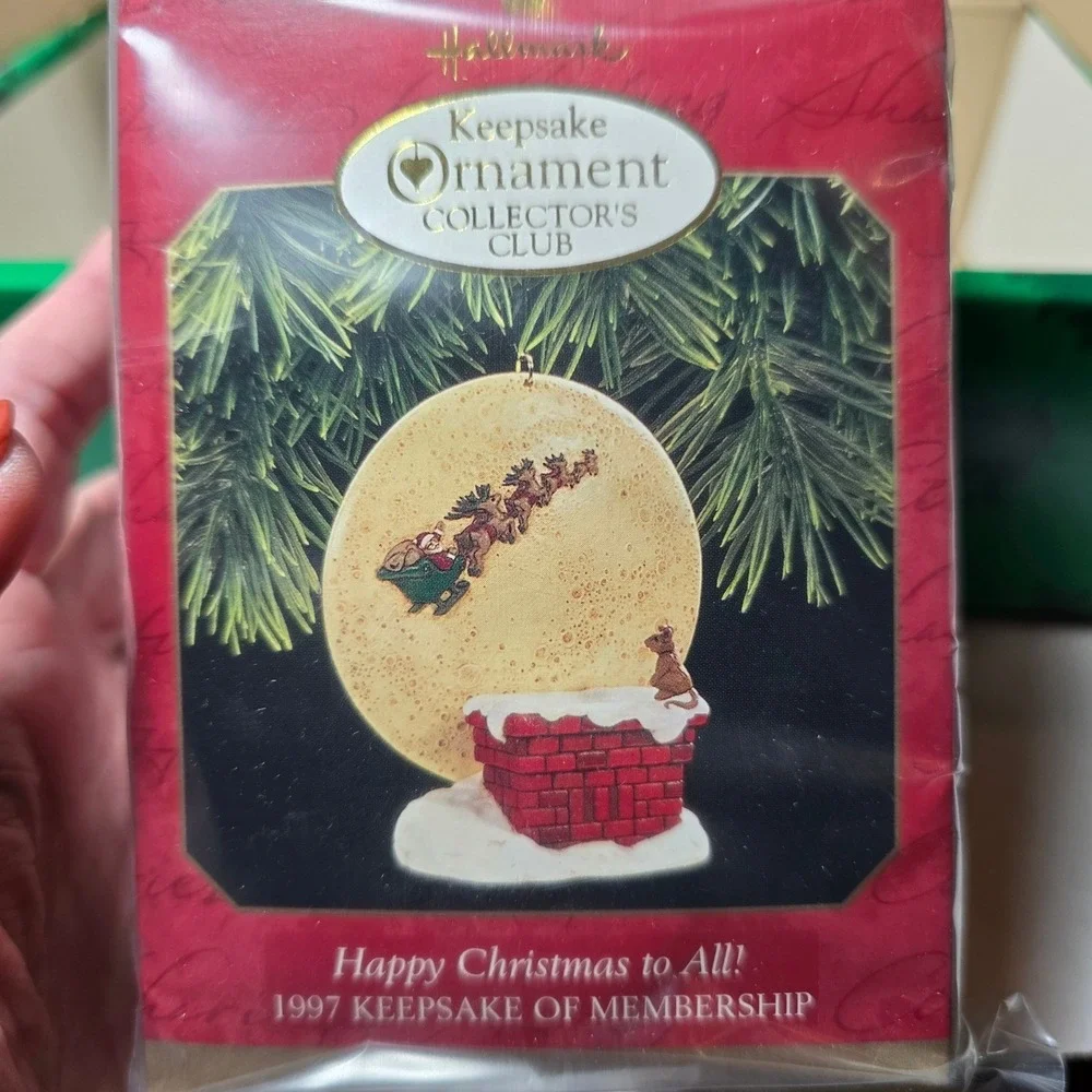 Hallmark Keepsake Ornament Club Collect a Christmas Classic 1997 membership Club